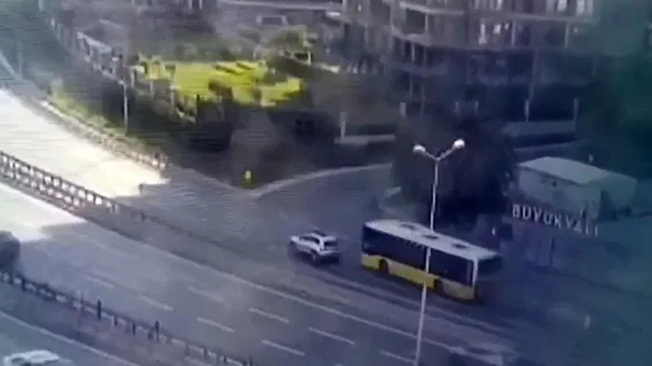 Zeytinburnu'nda İETT otobüsü kazasında kadın sürücü gözaltında