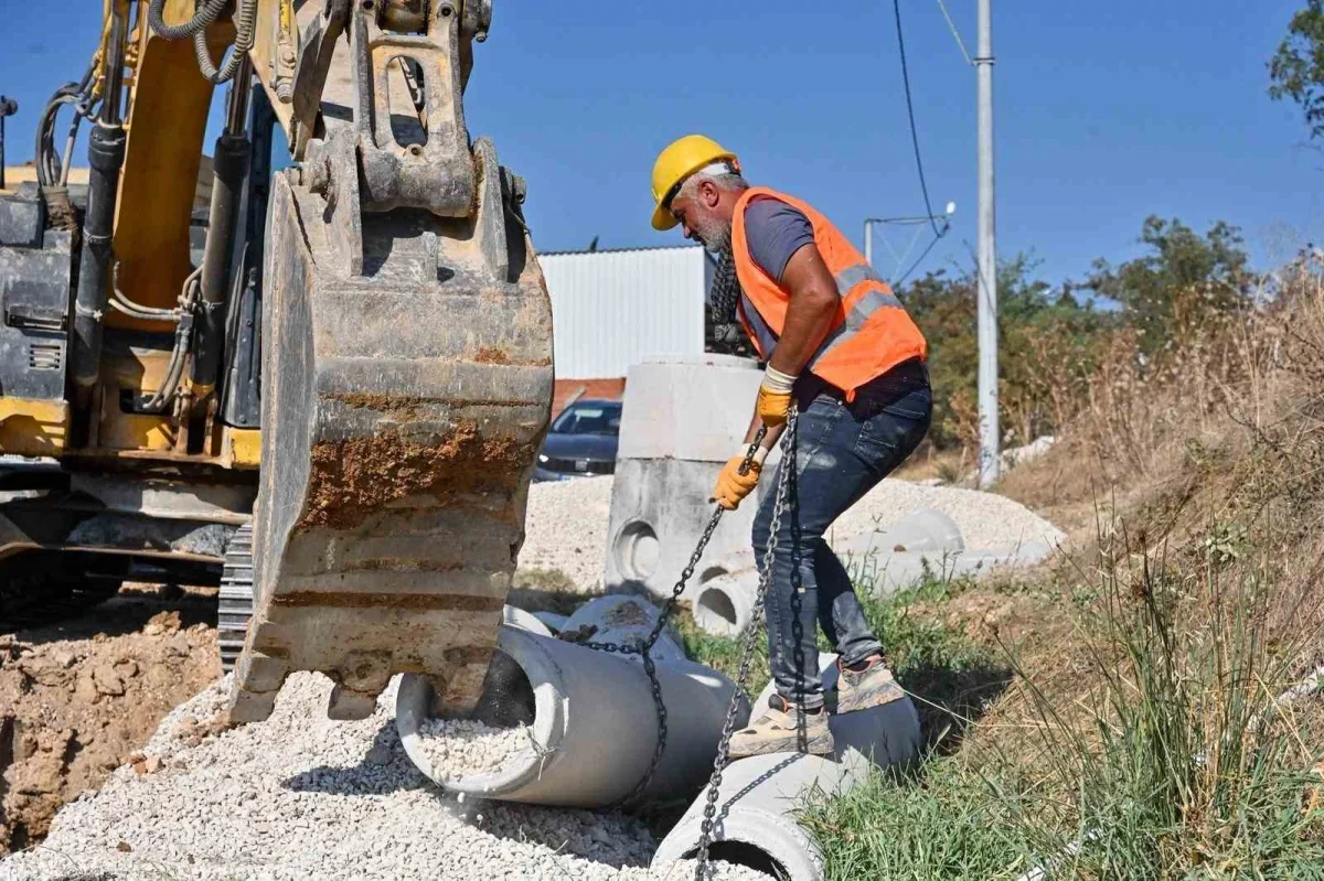 Bursa Büyükşehir'den Yenişehir'in 5 mahallesine altyapı hattı
