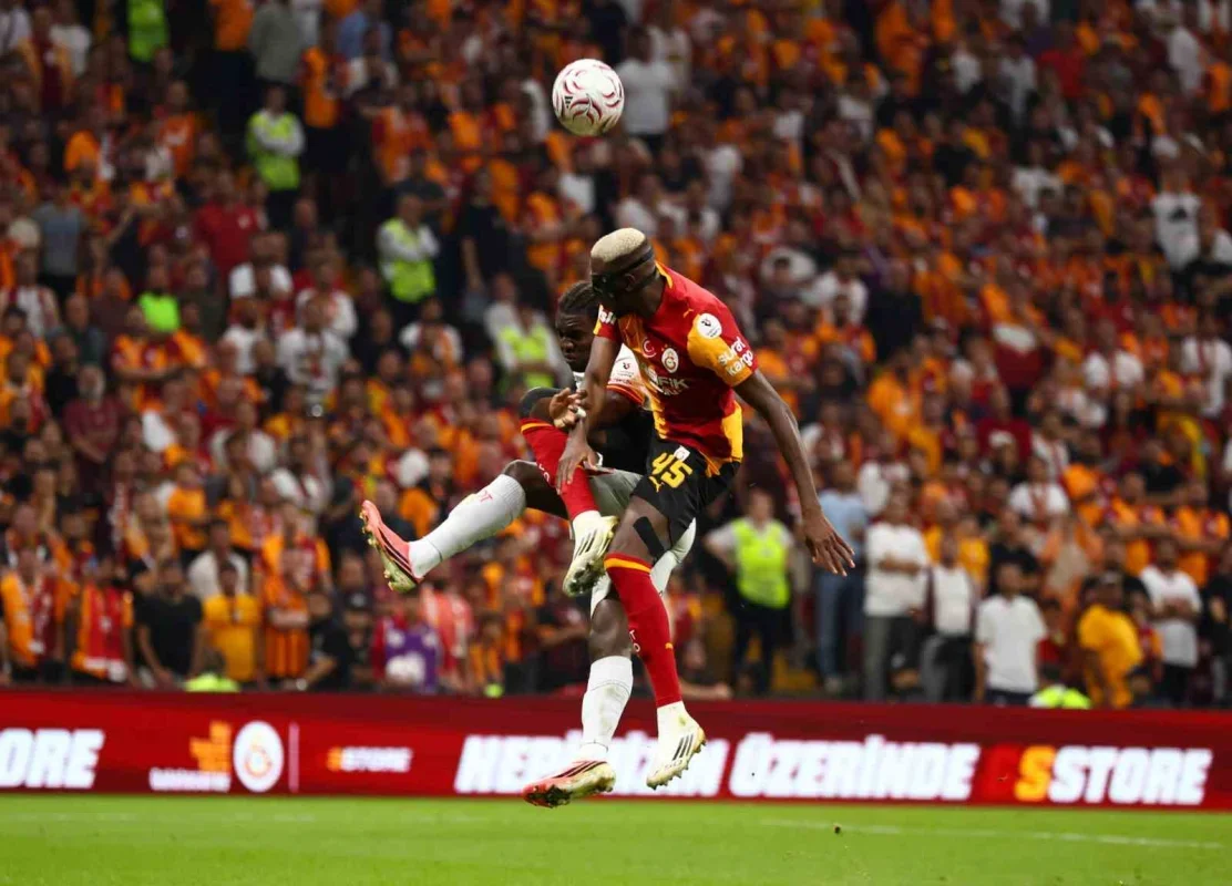Galatasaray, Göztepe'yi 3-2 yendi: Osimhen'den 2 gol