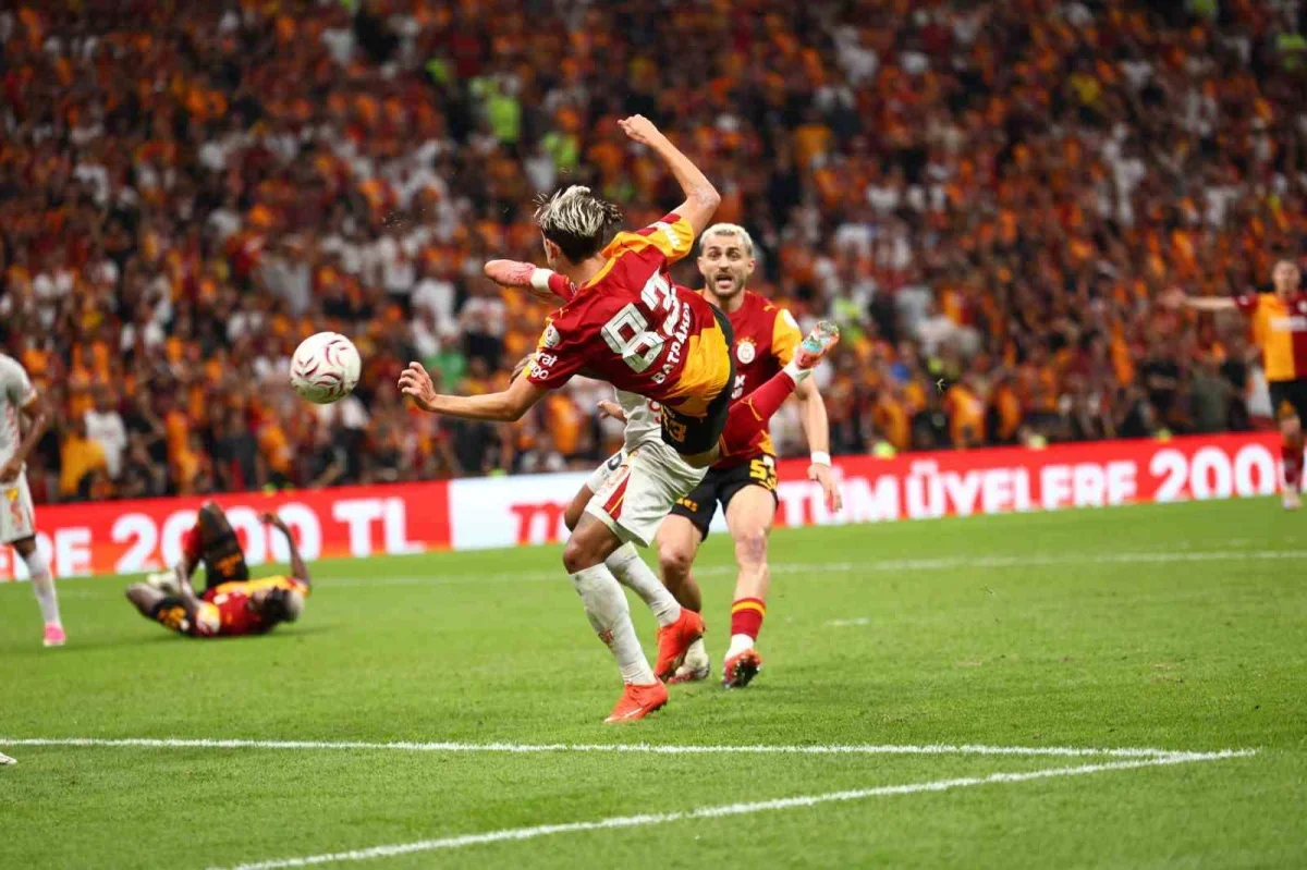 Galatasaray, Göztepe'yi 3-2 yendi: Osimhen'den 2 gol
