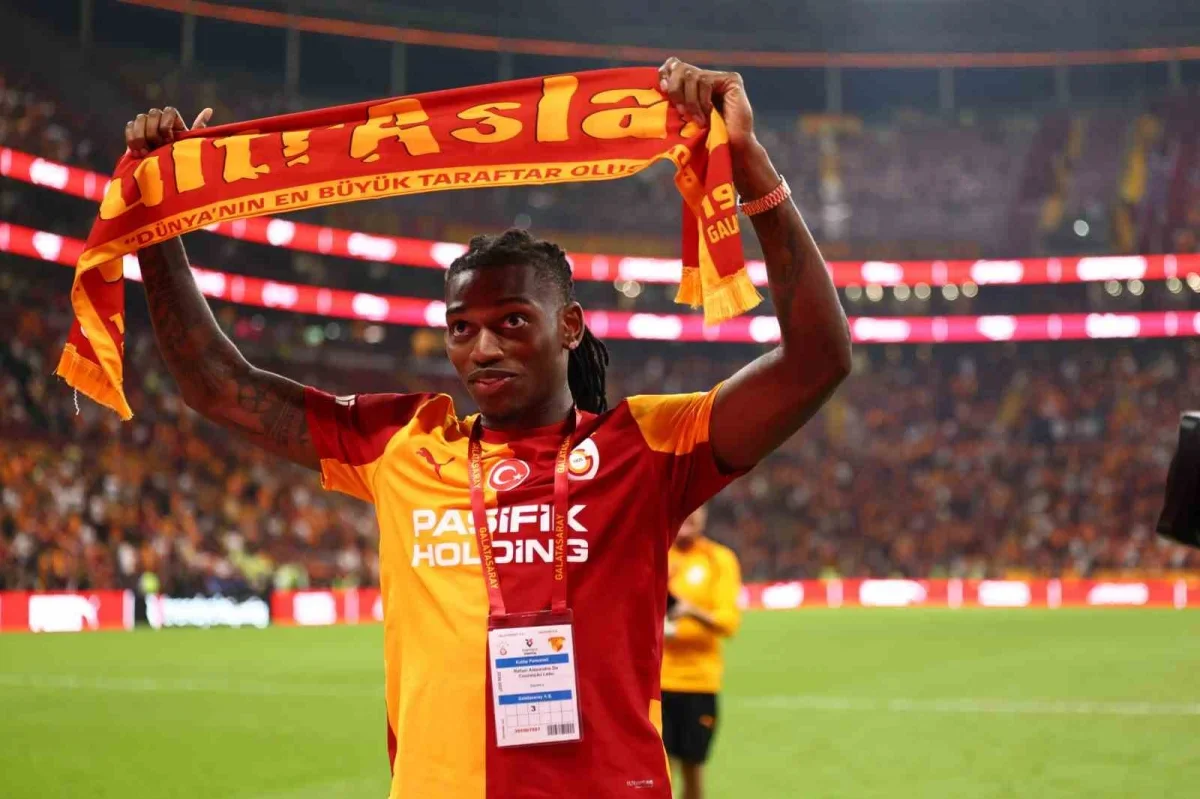 Galatasaray, Göztepe'yi 3-2 yendi: Osimhen'den 2 gol