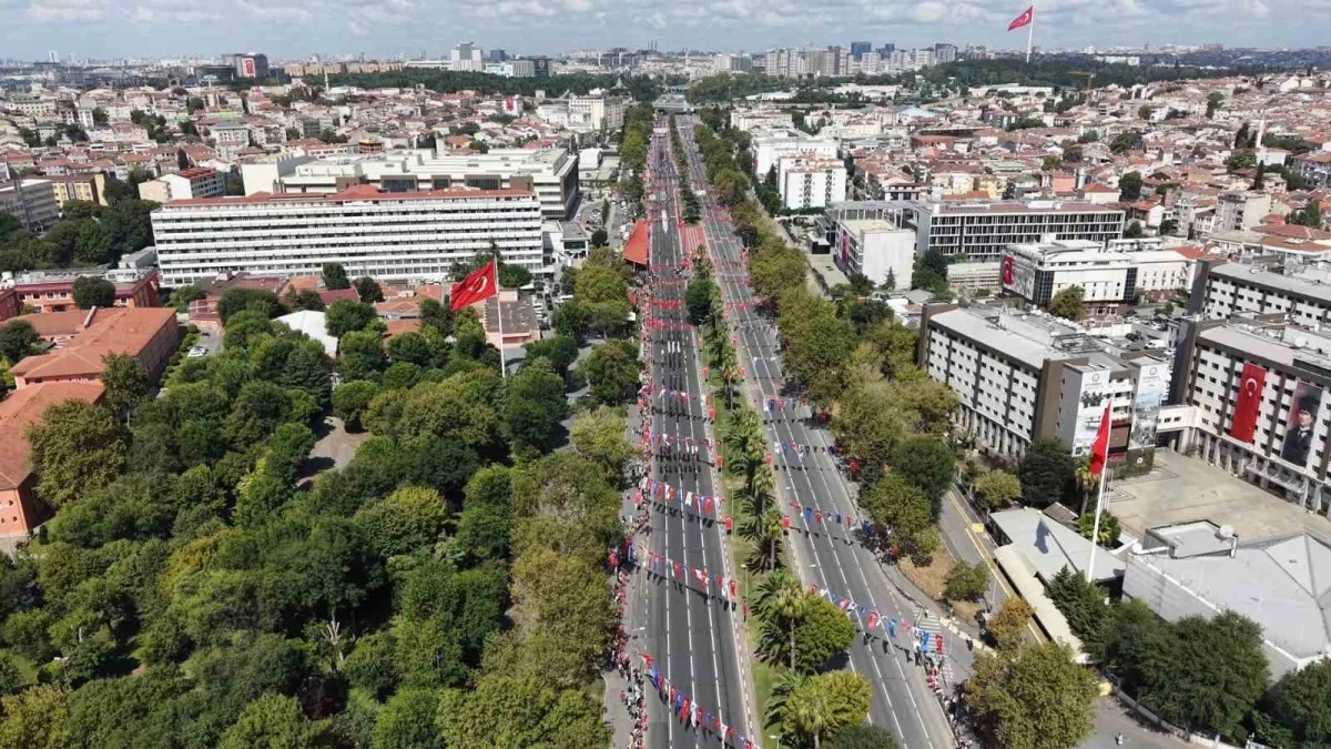 Vatan Caddesi'nde 30 Ağustos Zafer Bayramı töreni yapıldı