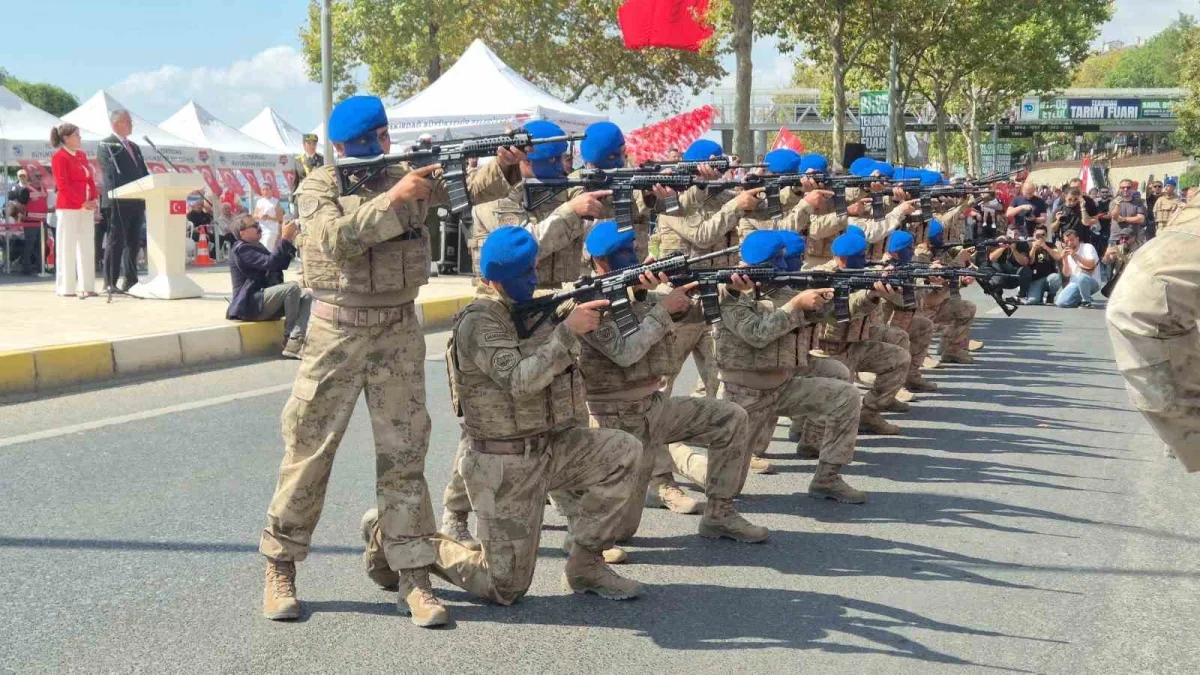 Tekirdağ'da 30 Ağustos Zafer Bayramı törenlerle kutlandı