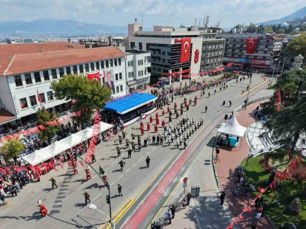 Bursa'da 30 Ağustos Zafer Bayramı coşkuyla kutlandı