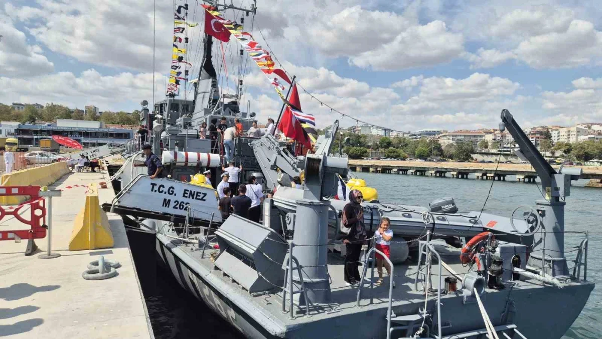 TCG Enez Tekirdağ'da ziyarete açıldı: Vatandaşlardan yoğun ilgi