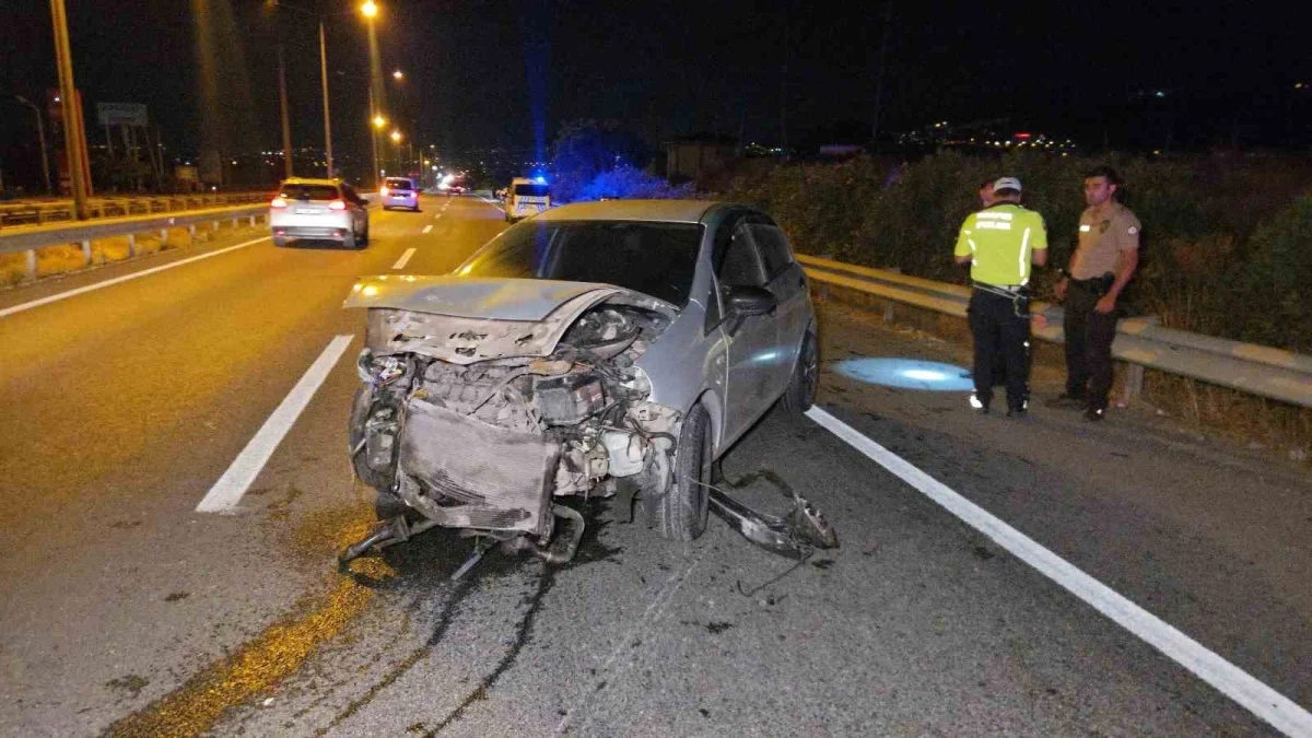 Yalova-Bursa yolunda bariyere çarpan sürücü yaralandı