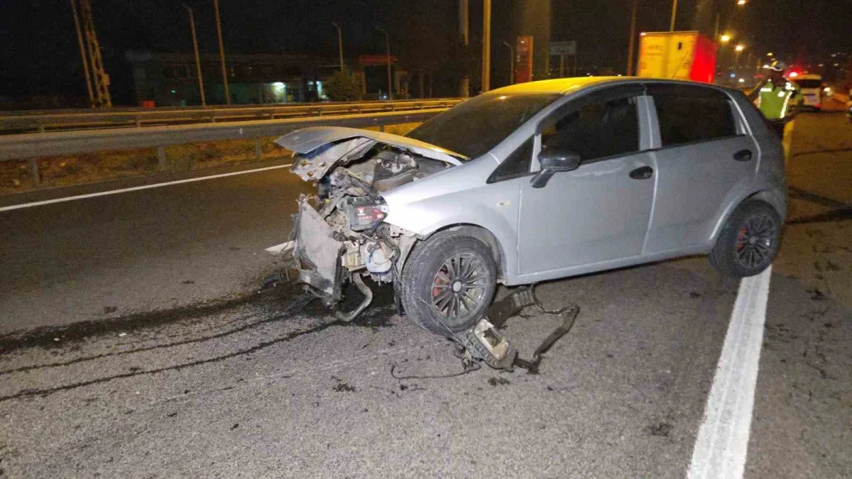 Yalova-Bursa yolunda bariyere çarpan sürücü yaralandı
