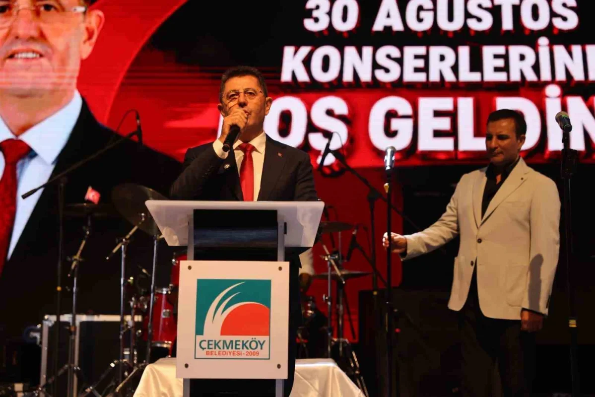 Çekmeköy'de 30 Ağustos Zafer Bayramı 104. yıl coşkusu
