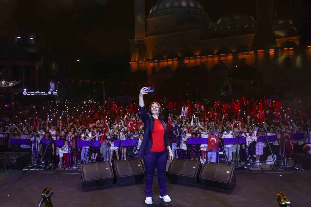 Maltepe'de 30 Ağustos Zafer Bayramı coşkuyla kutlandı