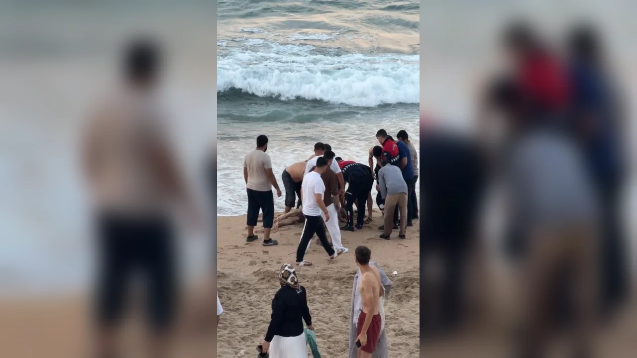 Karaburun Sahili'nde dalgaların sürüklediği 58 yaşındaki adam öldü