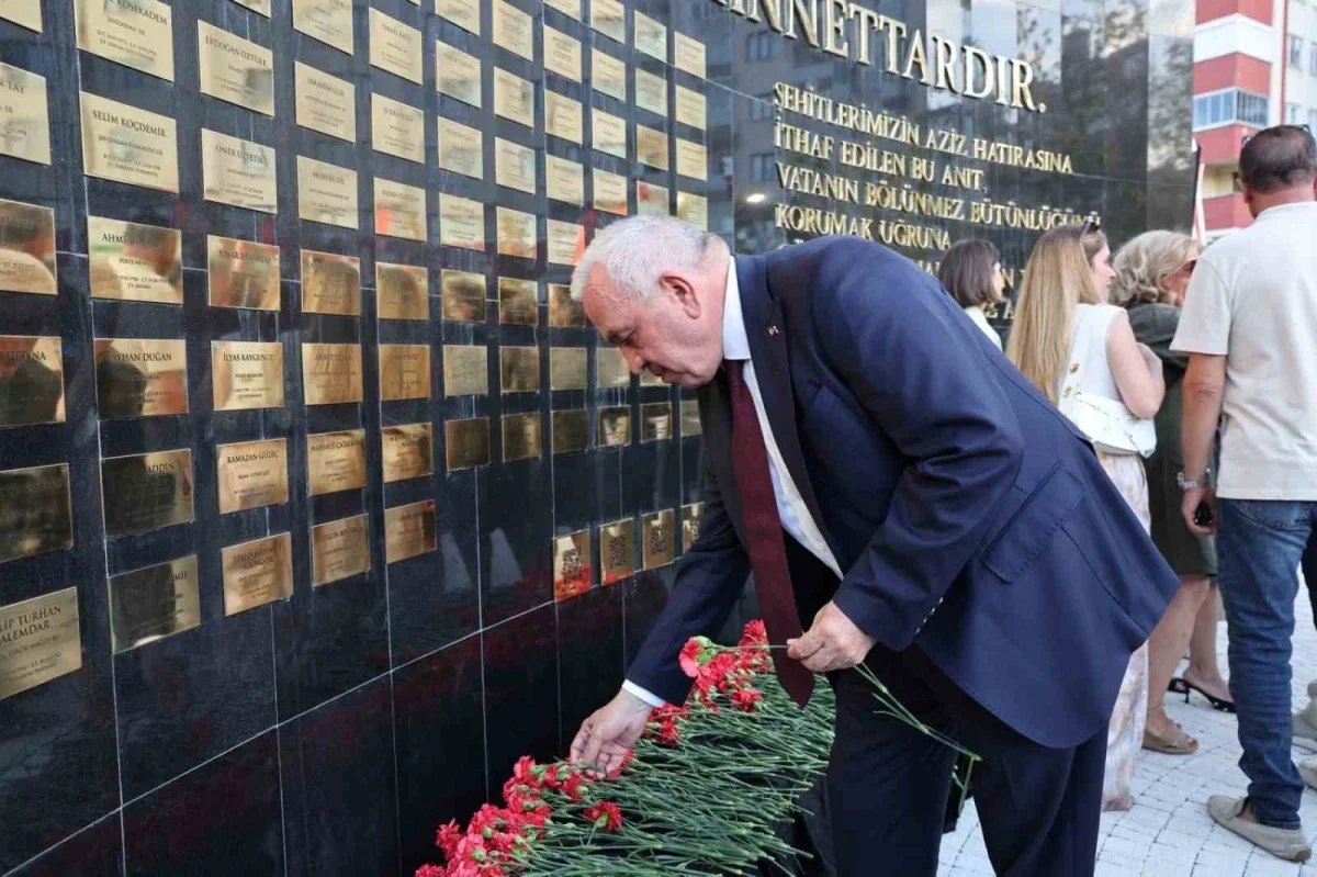Nilüfer'de Şehitler Anıtı ve Şehitlik Parkı açıldı