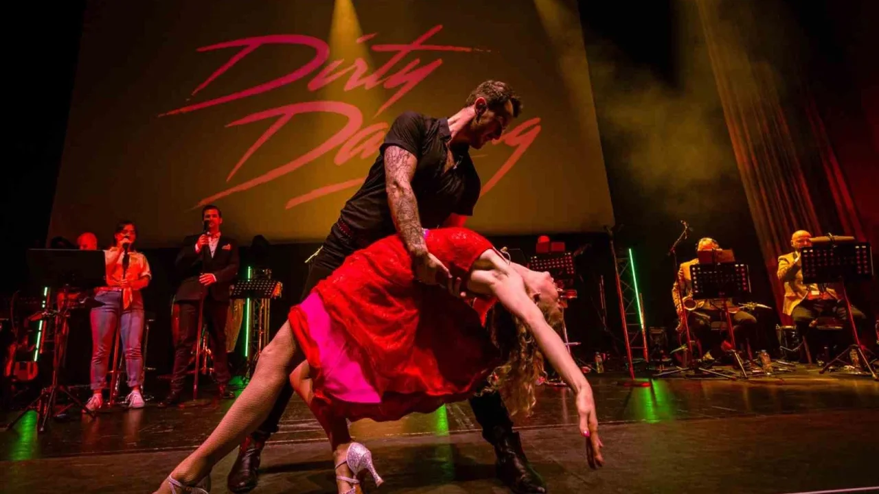 Dirty Dancing İstanbul'da canlı orkestra eşliğinde gösterilecek