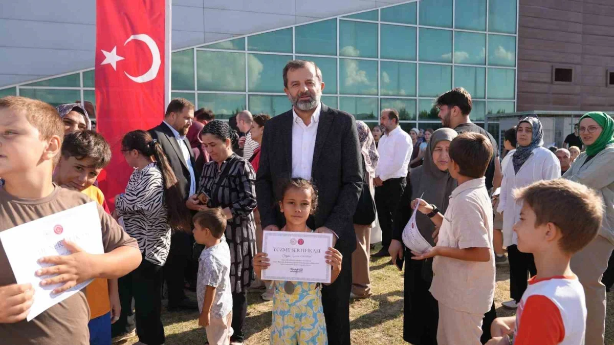 Gürsu'da 600 çocuk yaz kurslarında yüzmeyi öğrendi