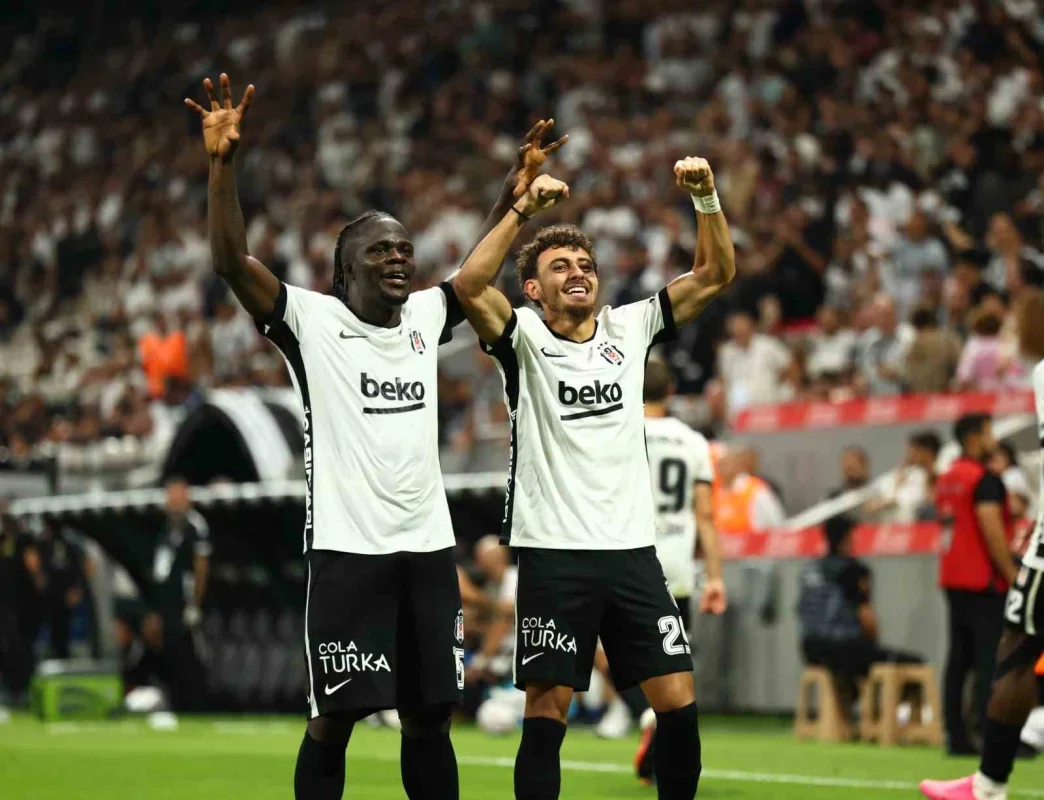 Beşiktaş 6-2 Çorum FK: Tüpraş Stadı'nda gol yağmuru