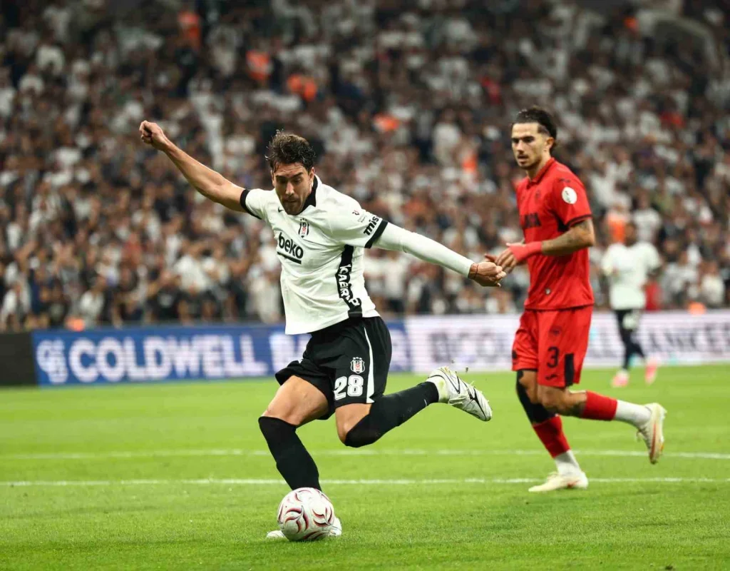 Beşiktaş 6-2 Çorum FK: Tüpraş Stadı'nda gol yağmuru