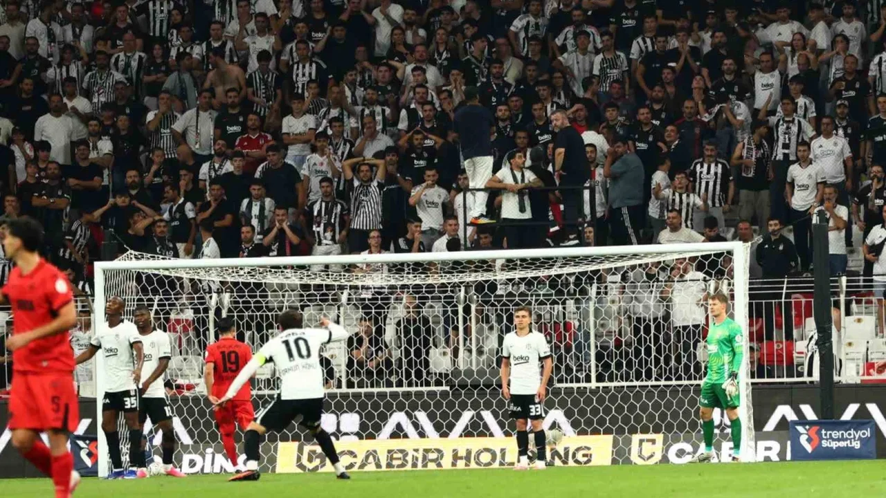 Beşiktaş 6-2 Çorum FK: Tüpraş Stadı'nda gol yağmuru