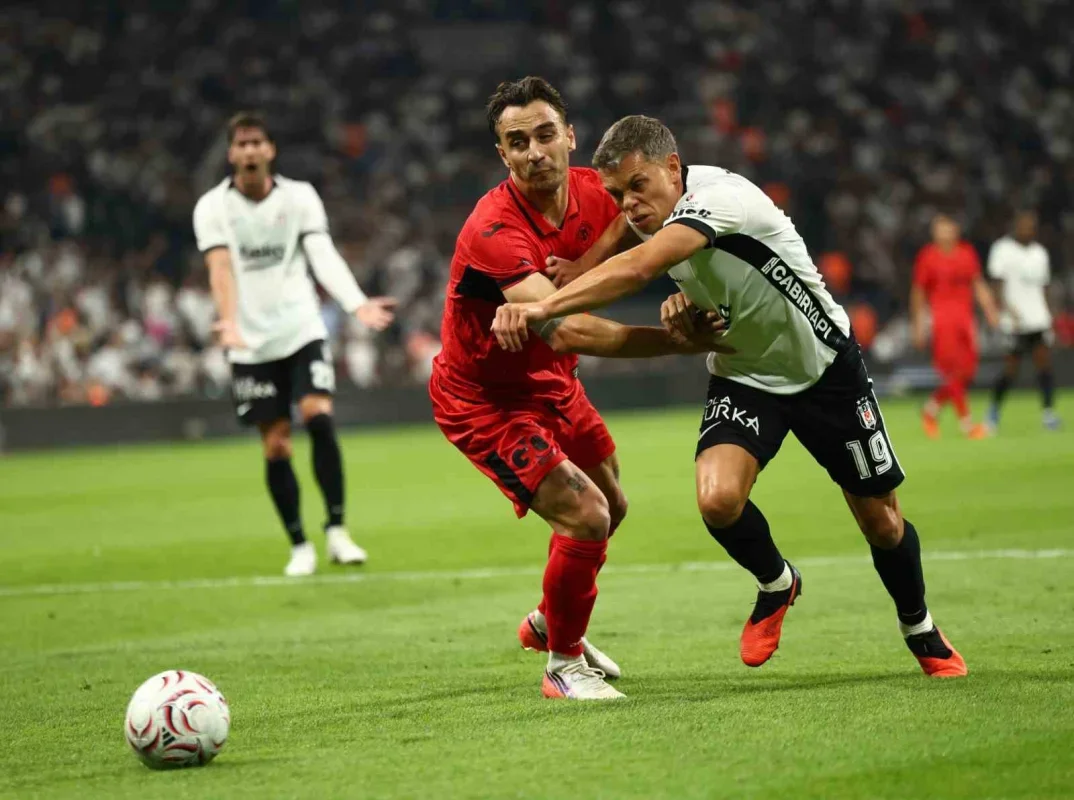 Beşiktaş 6-2 Çorum FK: Tüpraş Stadı'nda gol yağmuru