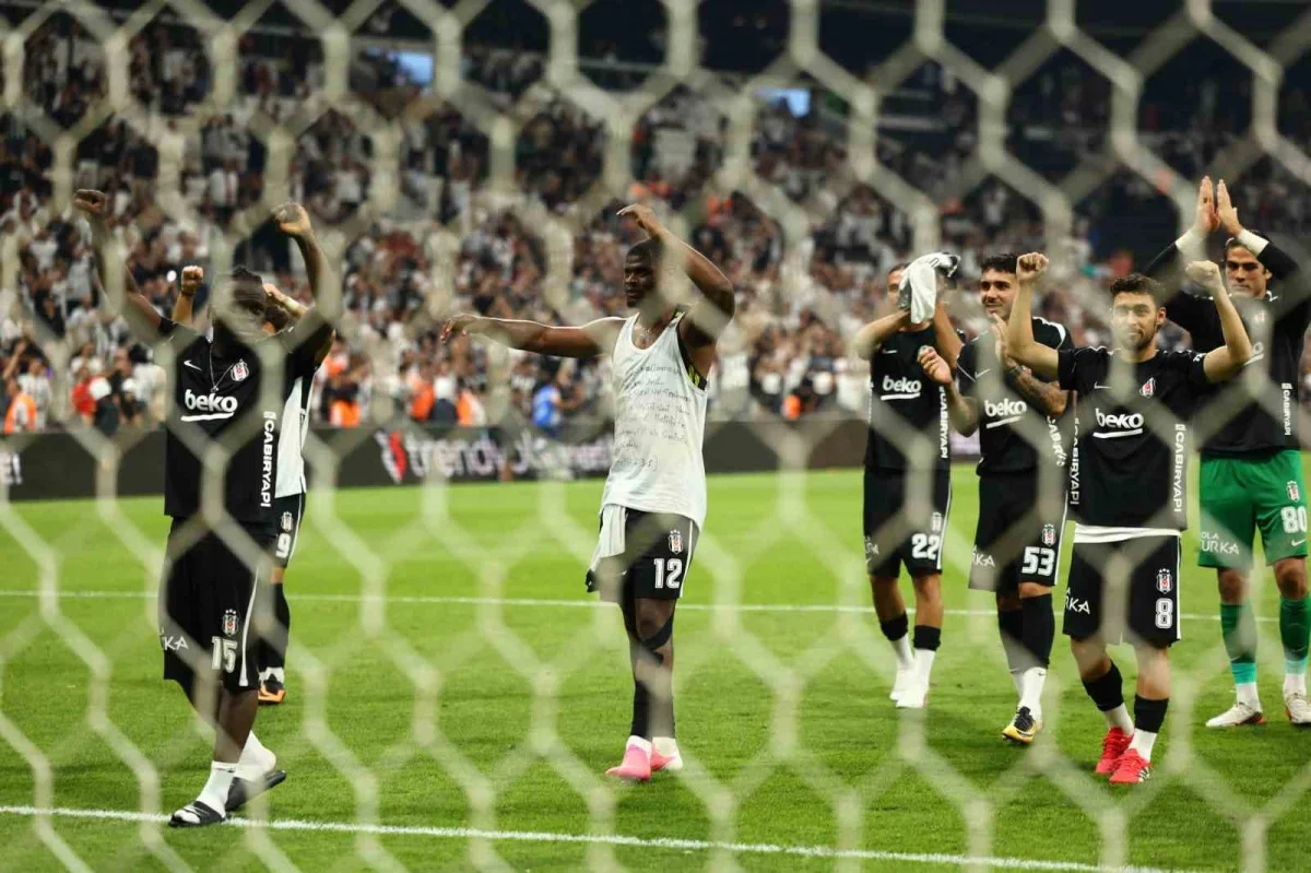 Beşiktaş 6-2 Çorum FK: Tüpraş Stadı'nda gol yağmuru
