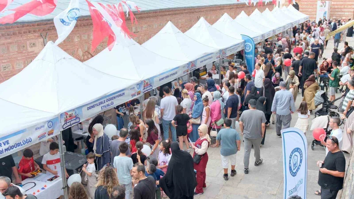Yıldırım'da Molla Yegan Çocuk Üniversitesi Bilim Şenliği yapıldı