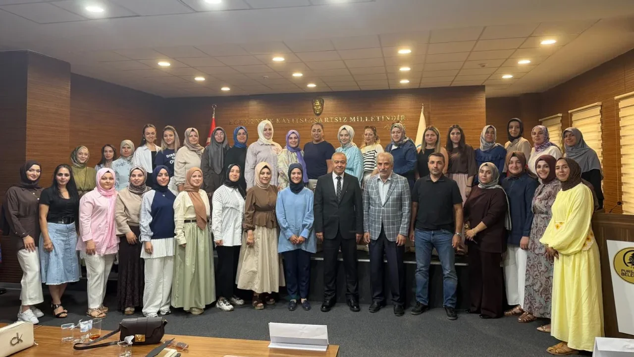 Pursaklar Nezaket Okulları öğretmenleri hizmet içi eğitim aldı