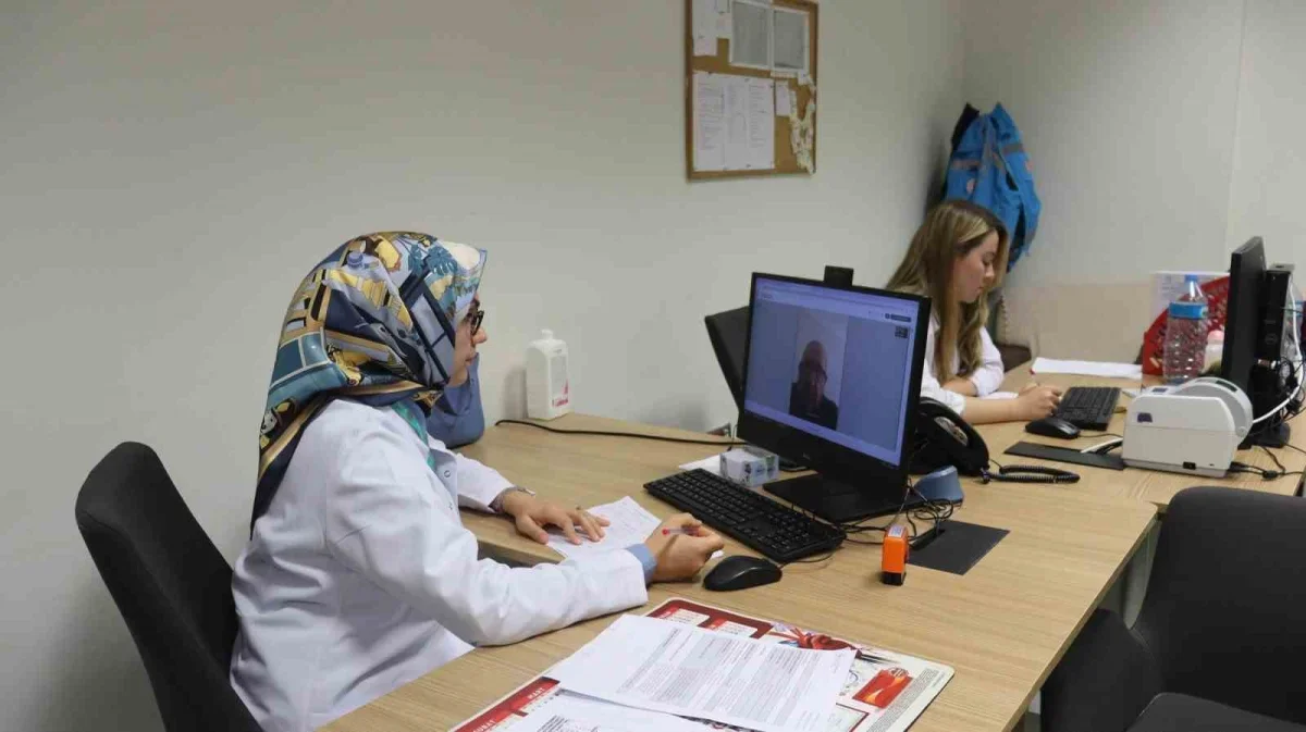 Bursa'da evde sağlık hizmetleri 2 bin 700 hastaya ulaşıyor