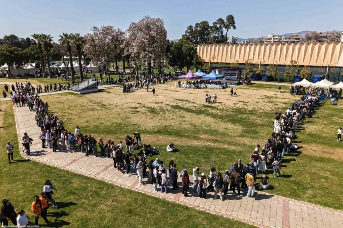 İZKİTAP 2026 sonbaharda Kültürpark'ta kitapseverlerle buluşacak