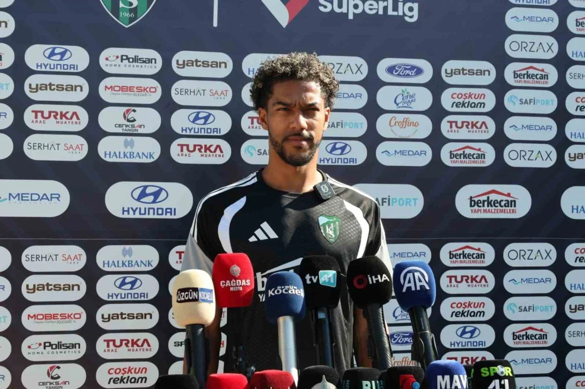 Florian Aye: Kocaelispor'da takım ruhuyla gol arayacak