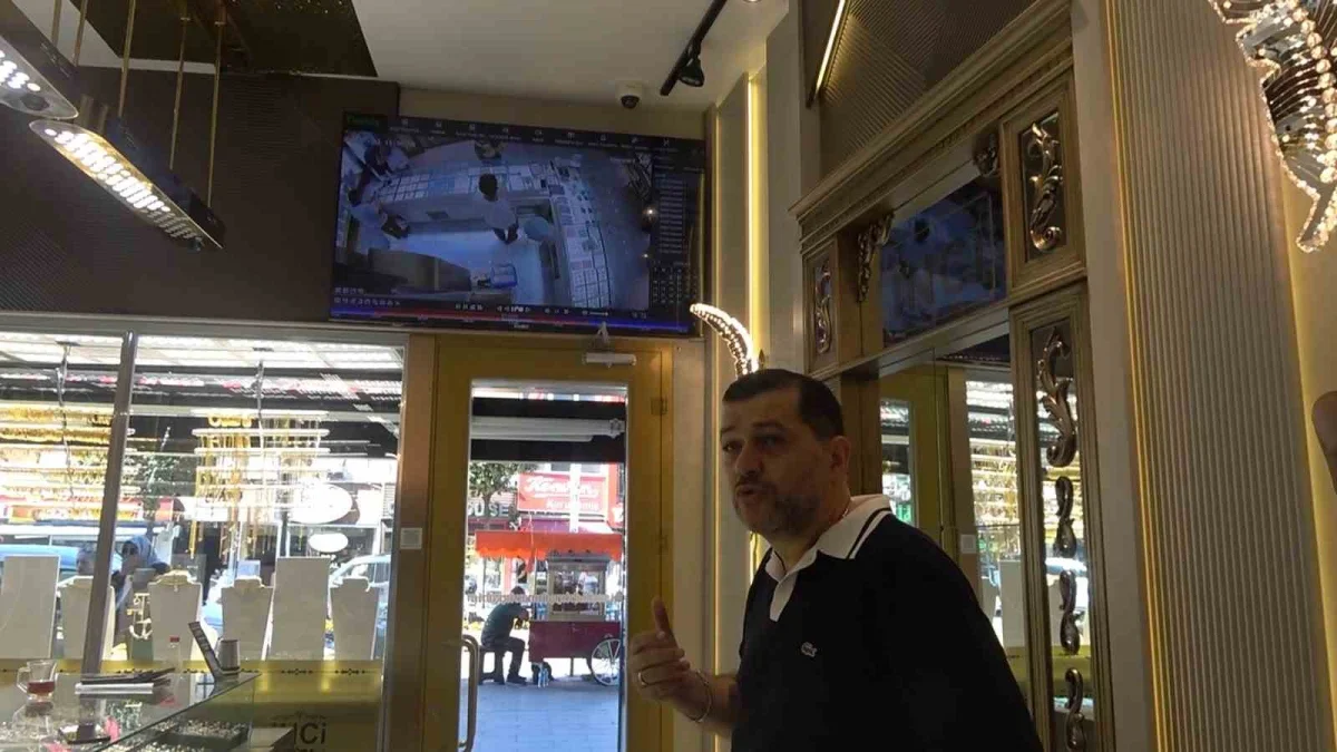 Yalova'da kuyumcunun dikkati 81 yaşındaki vatandaşı kurtardı