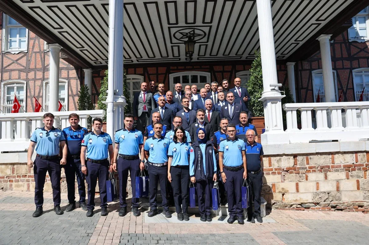 Bursa'da zabıta haftasında hakkaniyet vurgusu ve kortej