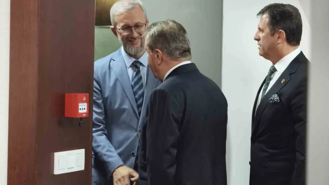 Ukrayna Büyükelçisi Celalov, BBP Lideri Destici'yi Ziyaret Etti