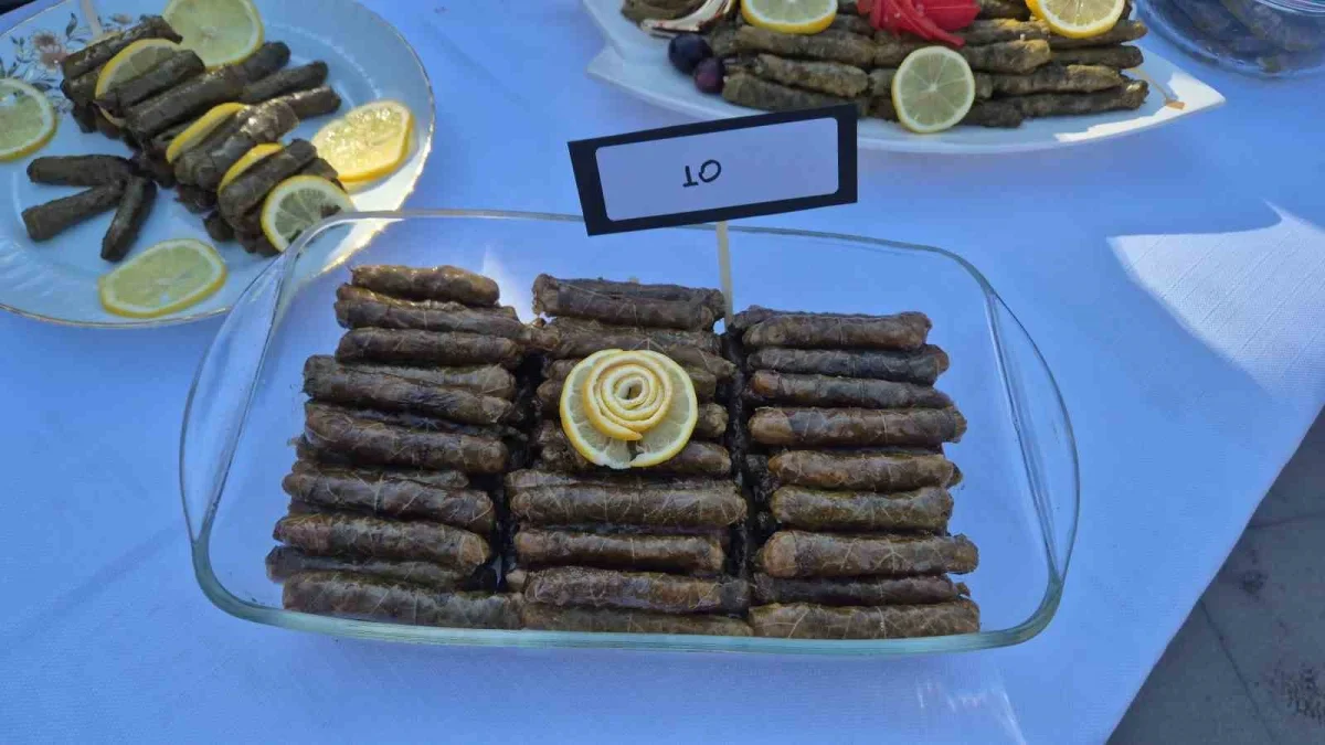 Süleymanpaşa'da Zeytinyağlı Sarma ve Üzümlü Tatlı Yarışması
