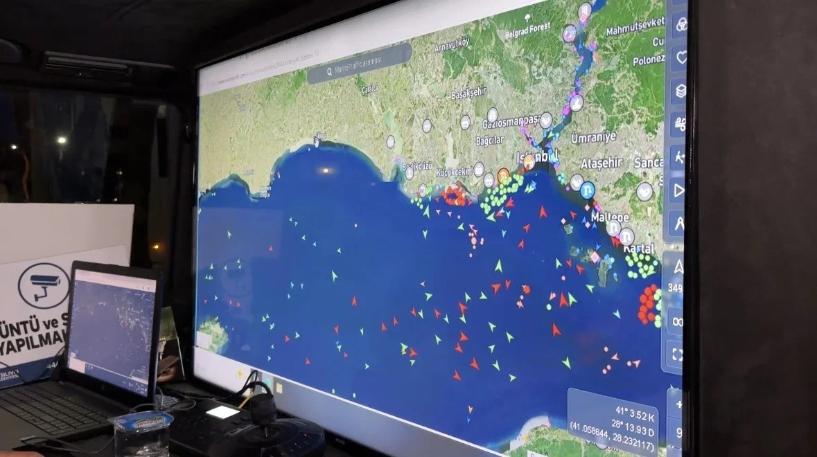 Silivri açıklarında batan gemi için arama kurtarma sürüyor