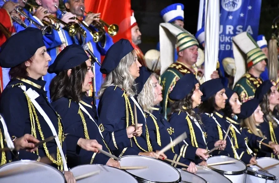 Yenişehir'de 88 kişilik mehter, bando ve ritim grubu buluştu