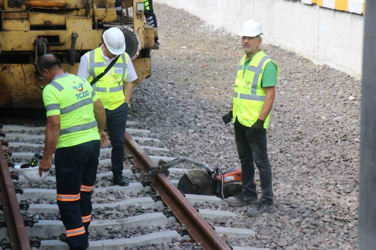 Sakarya'da raylar yer altına iniyor: 2 kilometrelik dönüşüm