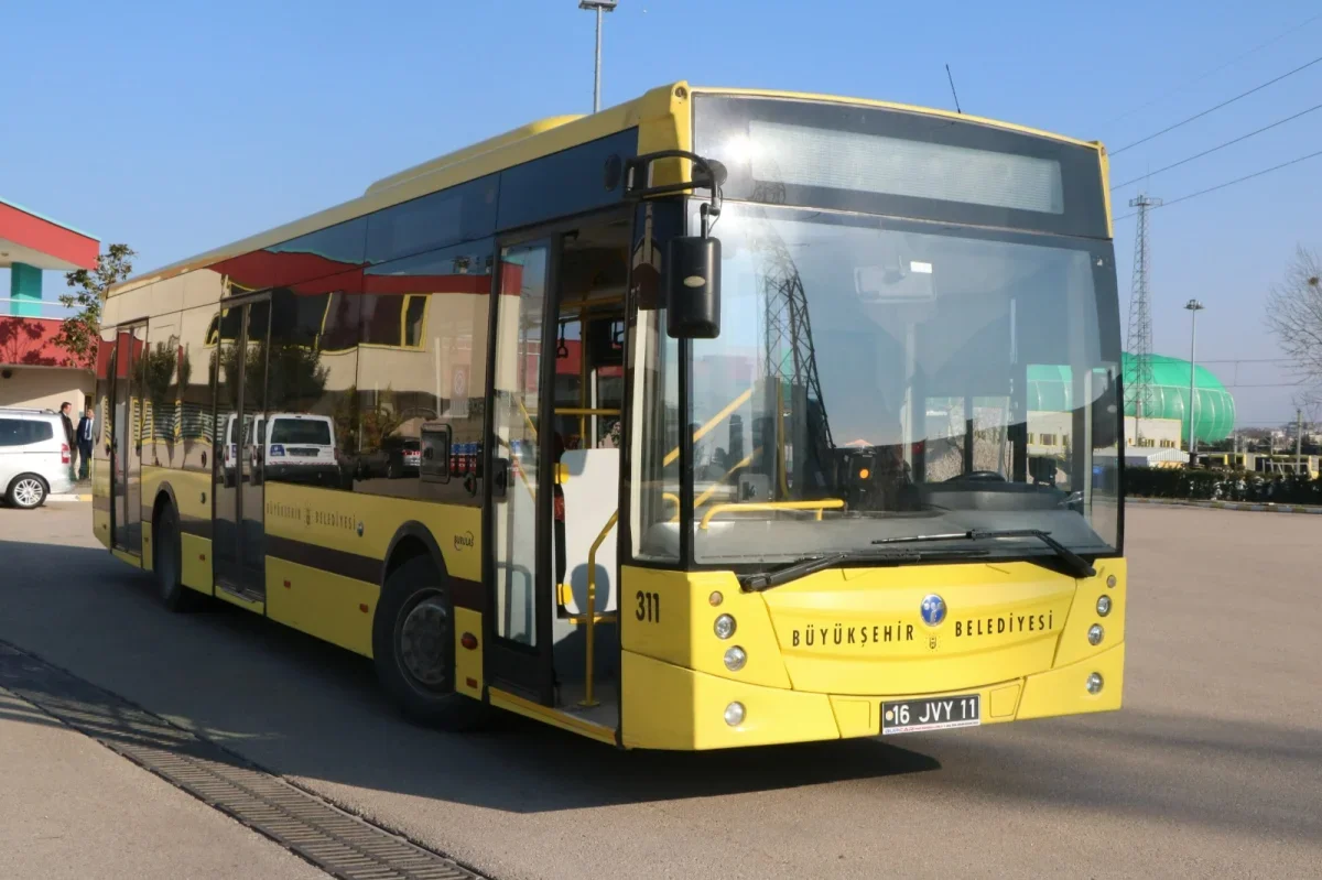 Bursa'da BURULAŞ ağustosta 21 milyon 150 bin yolcu taşıdı