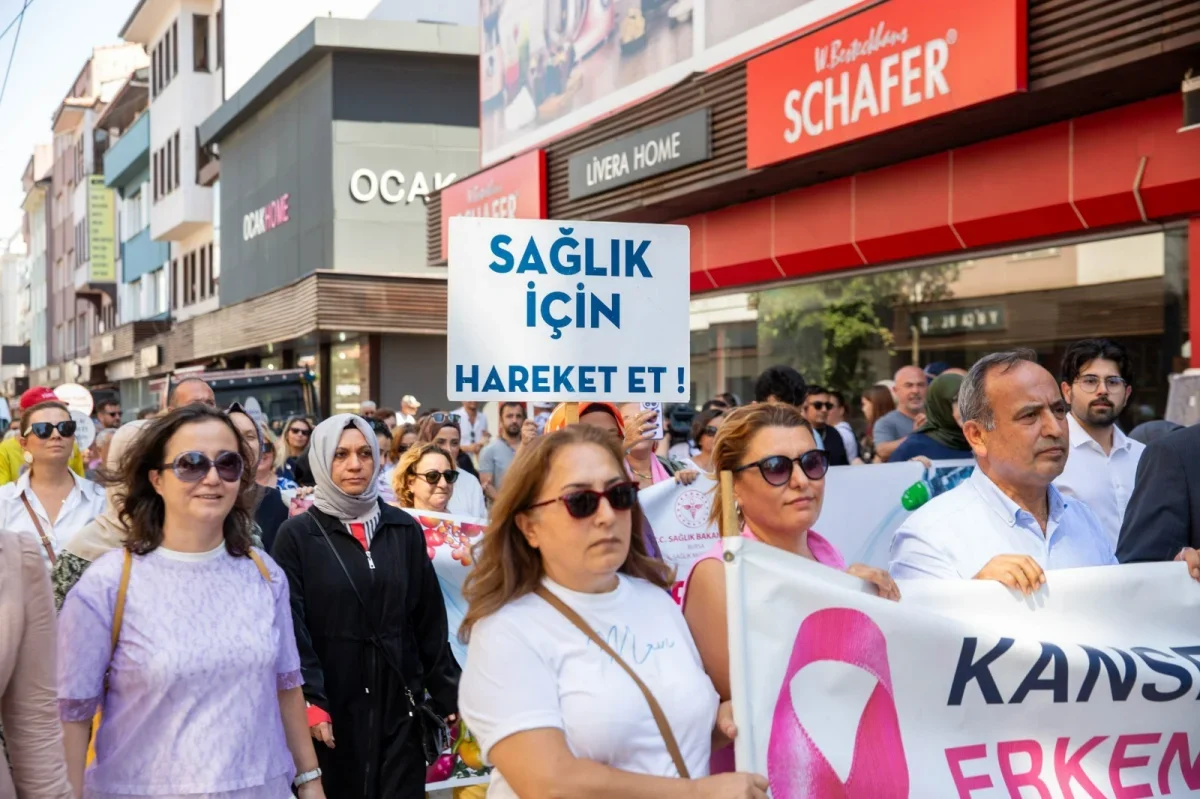 Bursa'da Halk Sağlığı Haftası yürüyüşle başladı