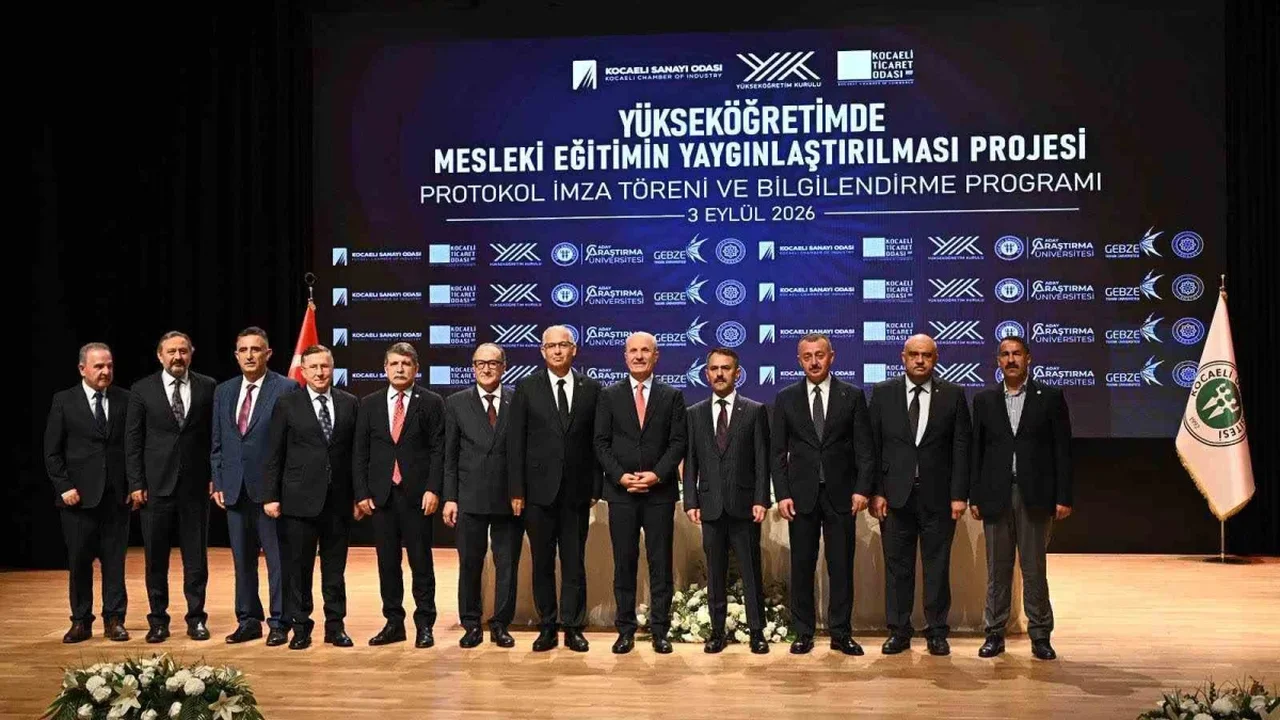 3+1 modeliyle Kocaeli'de üniversite eğitimi sahaya iniyor