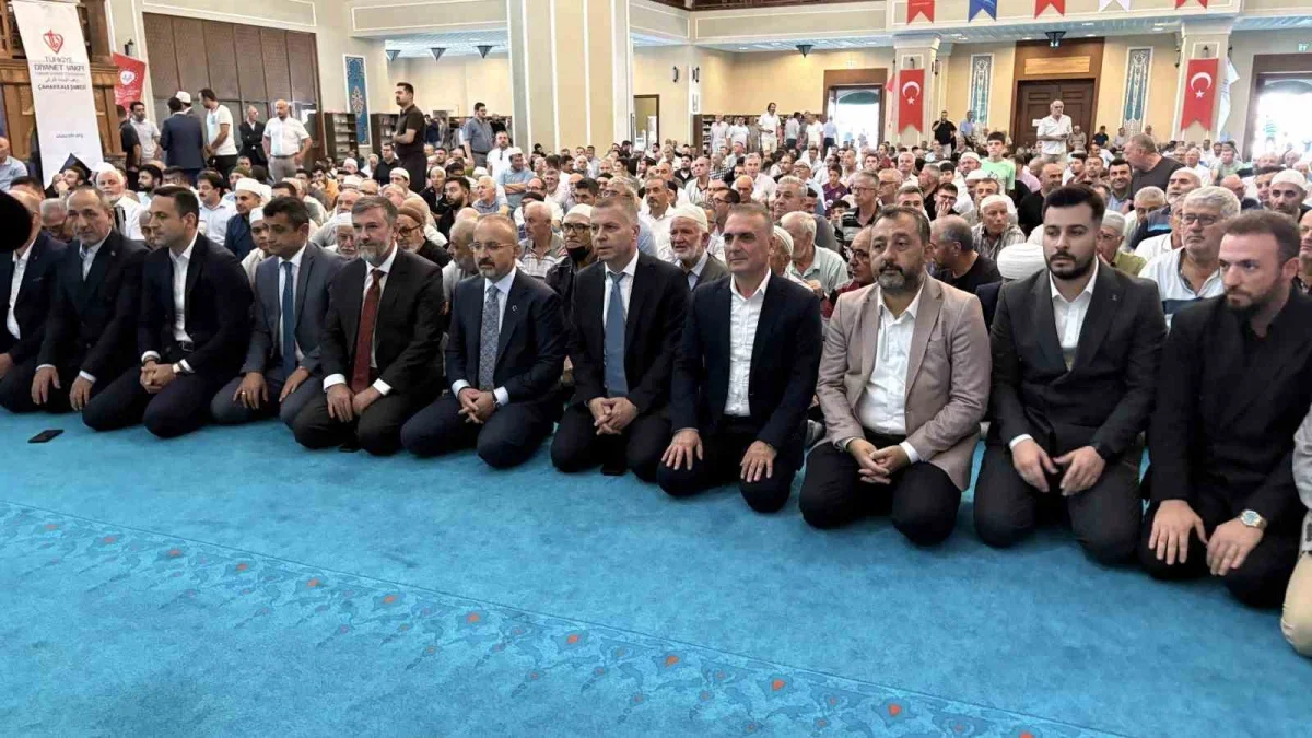 Denizli'den Turan Tosun Ezanı Güzel Okuma Yarışması'nda birinci oldu