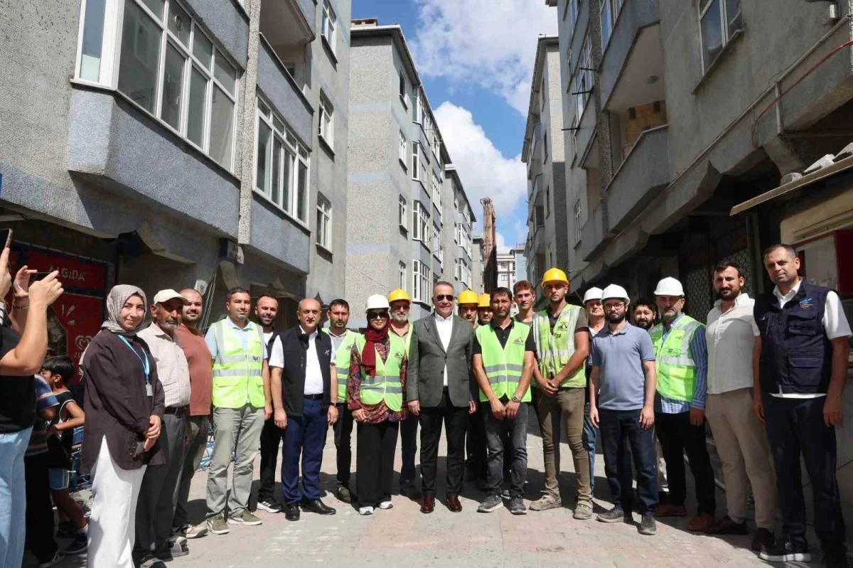Sultangazi'de kentsel dönüşüm: Mavi Evler Sitesi yenileniyor