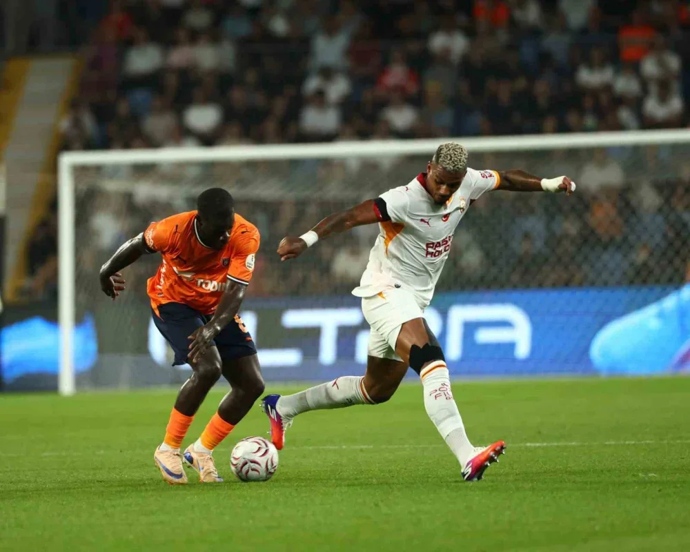 Başakşehir 0-1 Galatasaray | Osimhen ilk yarıda golü attı