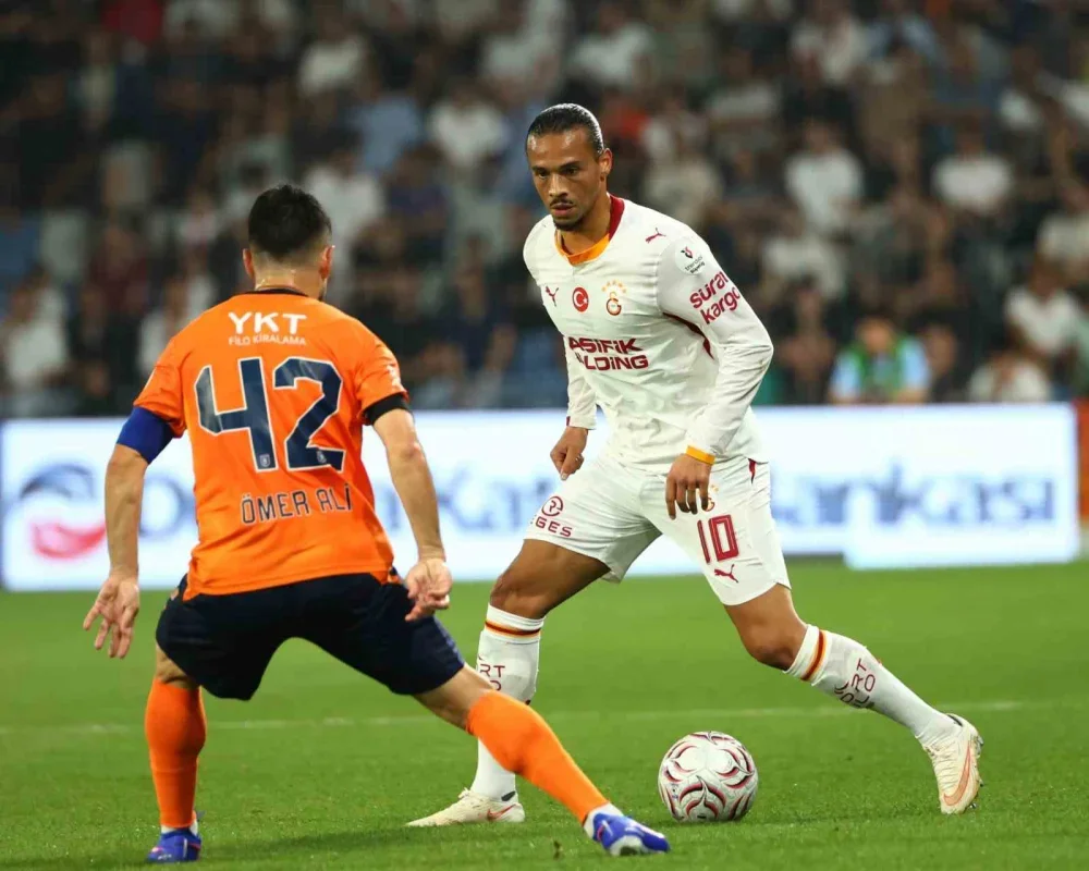 Başakşehir 0-1 Galatasaray | Osimhen ilk yarıda golü attı