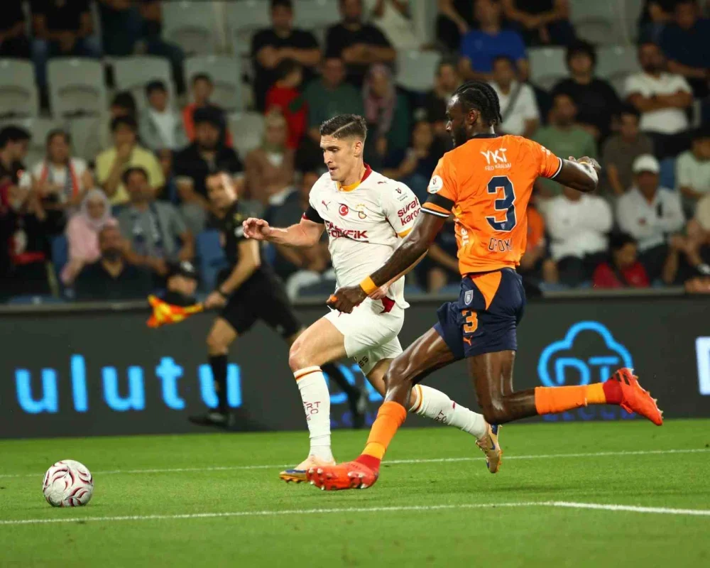 Başakşehir 0-1 Galatasaray | Osimhen ilk yarıda golü attı