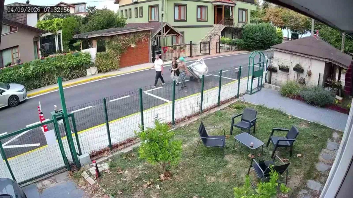 Başiskele'de hırsızlık avı kamerada: Bahçeleri tek tek gezdiler