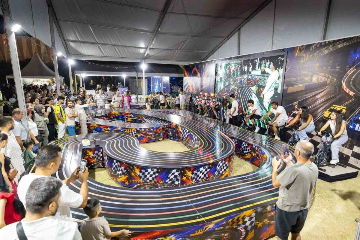 İzmir Enternasyonal Fuarı'nda kültür, sanat ve eğlence