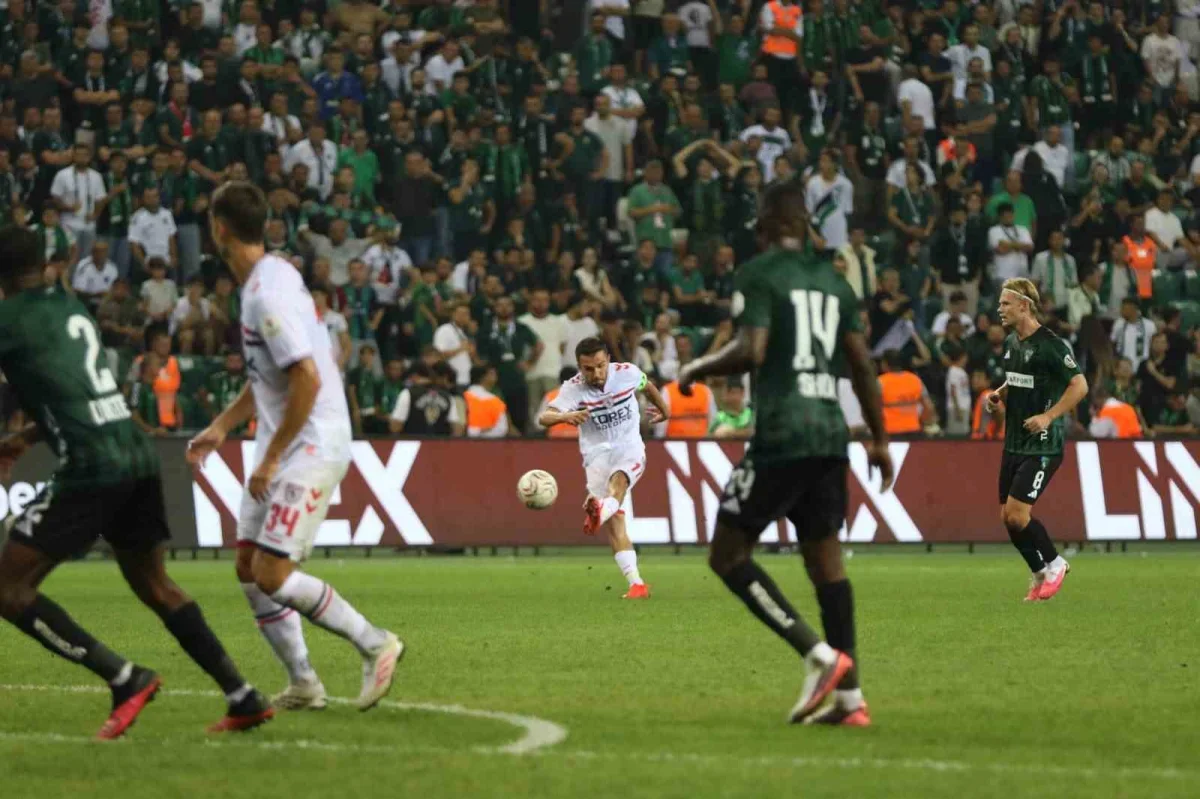 Kocaelispor, Samsunspor'u 1-0 yendi: Süper Lig'de kritik galibiyet