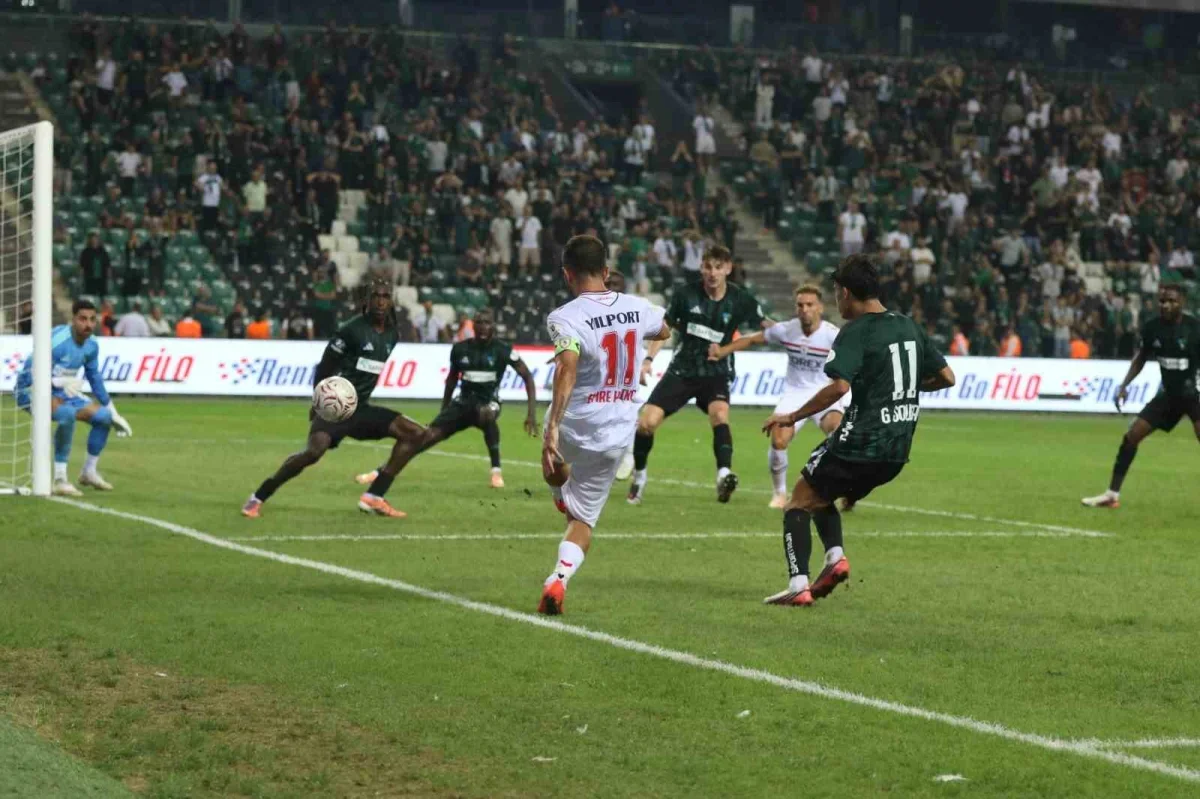 Kocaelispor, Samsunspor'u 1-0 yendi: Süper Lig'de kritik galibiyet