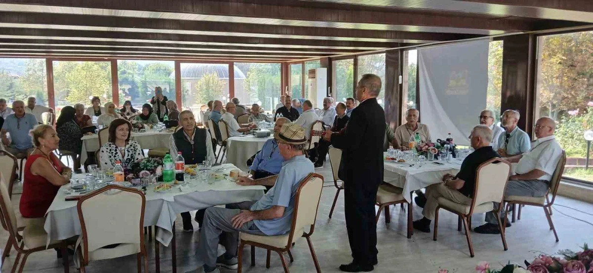 Arifiye Öğretmen Lisesi mezunları 50 yıllık dostluğu tazeledi