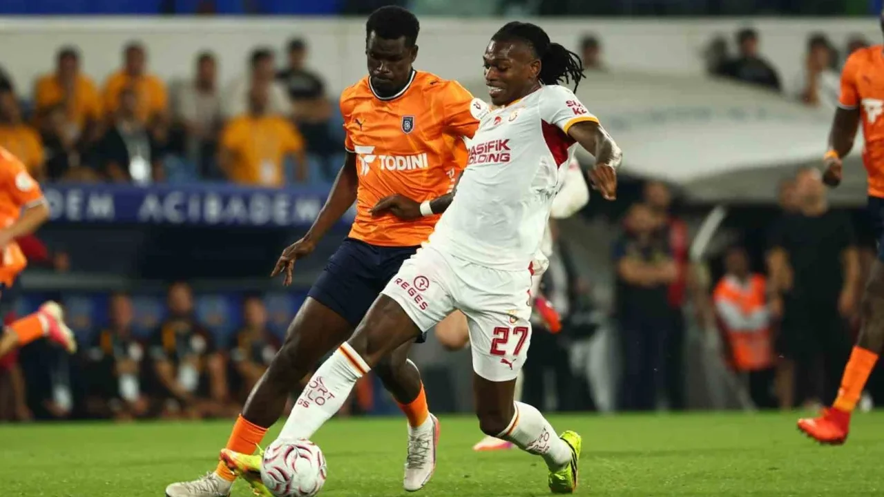 Süper Lig'de 4. hafta: Galatasaray lider, Beşiktaş derbi kazandı