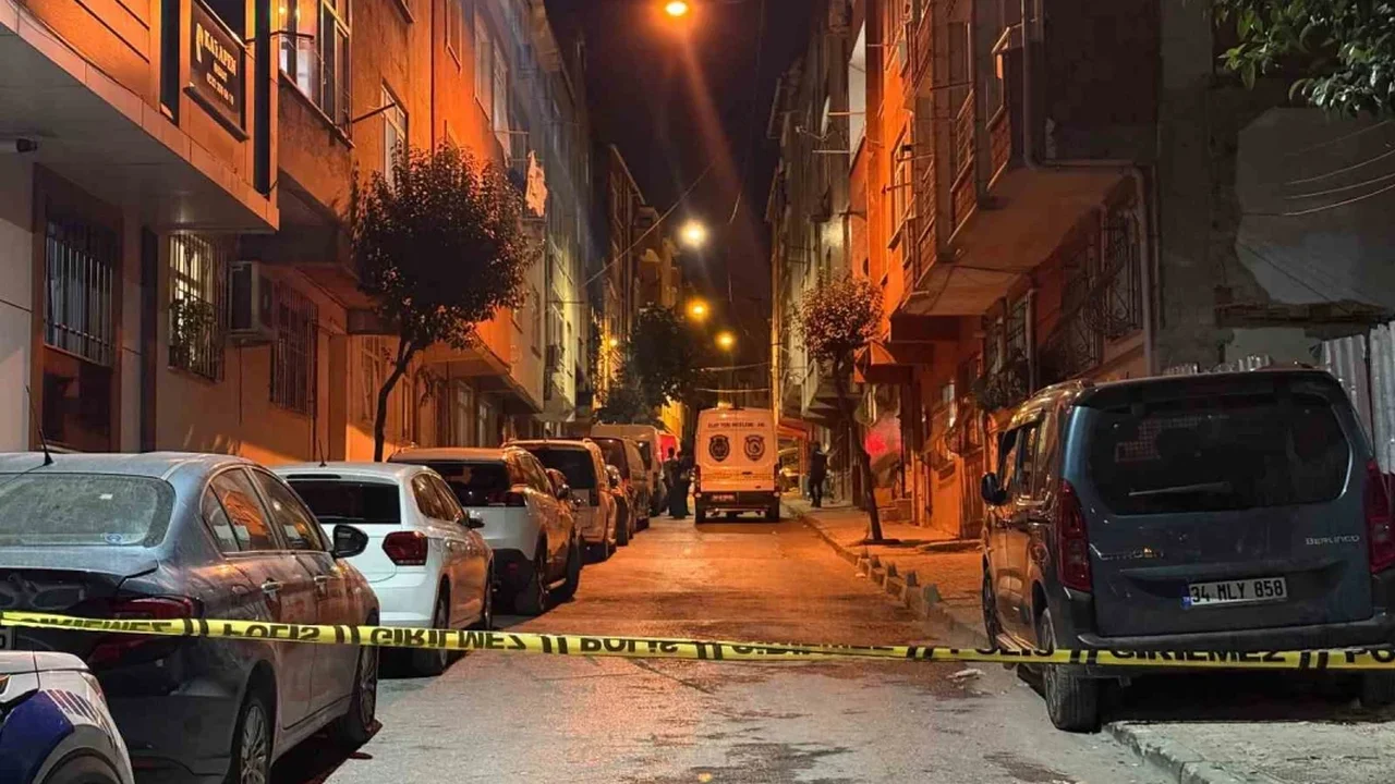 Esenler'de evde silahlı kavga: 3 kişi ağır yaralandı