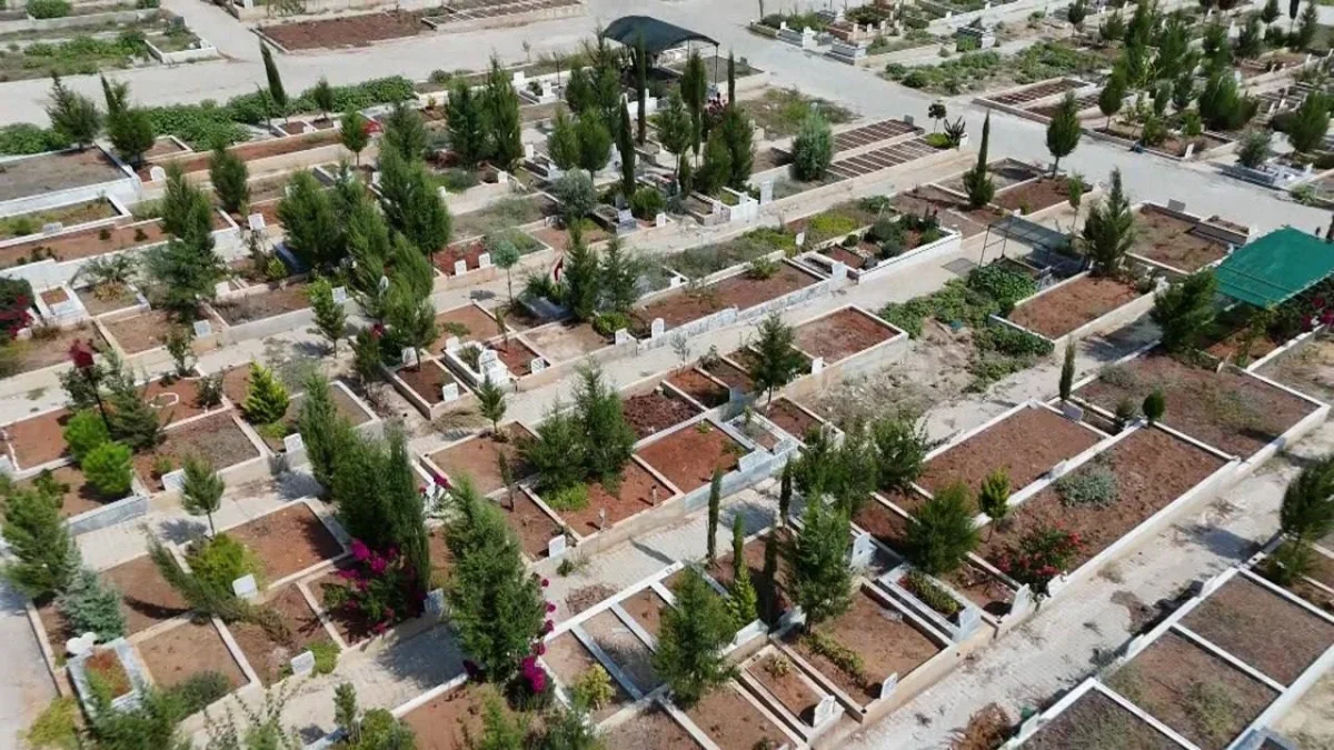 Adana'da mezar yeri ücretine yüzde 100 zam: 49 bin TL oldu